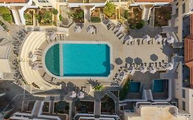 Alexander House Hotel